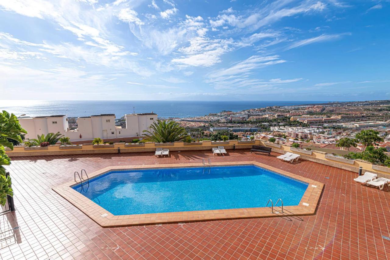 אדחה Top Floor With Ocean View מראה חיצוני תמונה