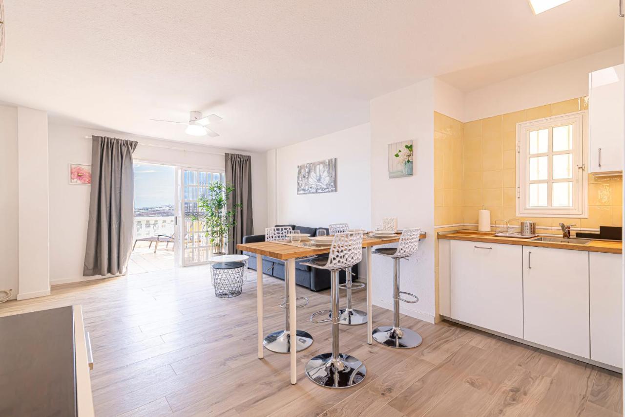 אדחה Top Floor With Ocean View מראה חיצוני תמונה