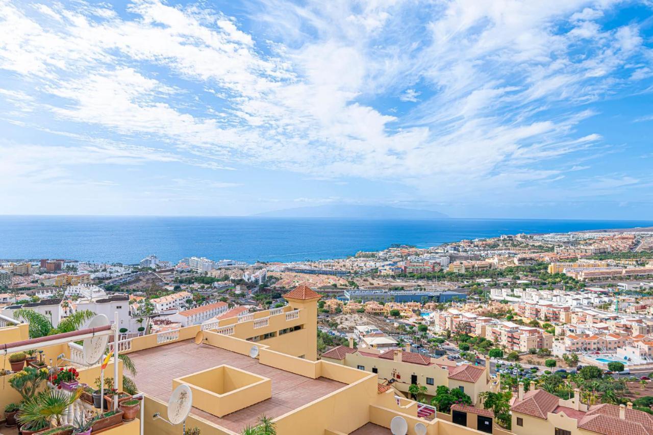 אדחה Top Floor With Ocean View מראה חיצוני תמונה