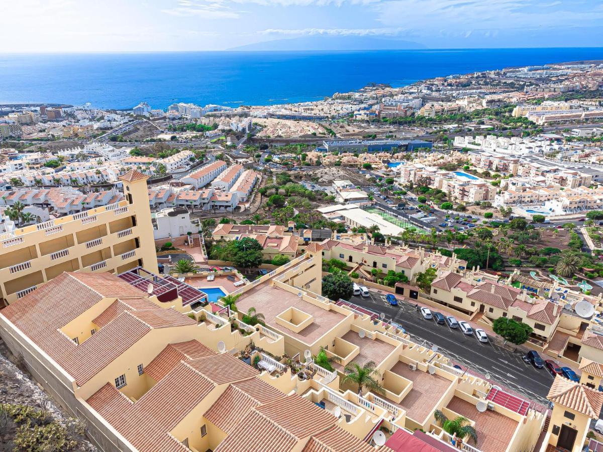 אדחה Top Floor With Ocean View מראה חיצוני תמונה