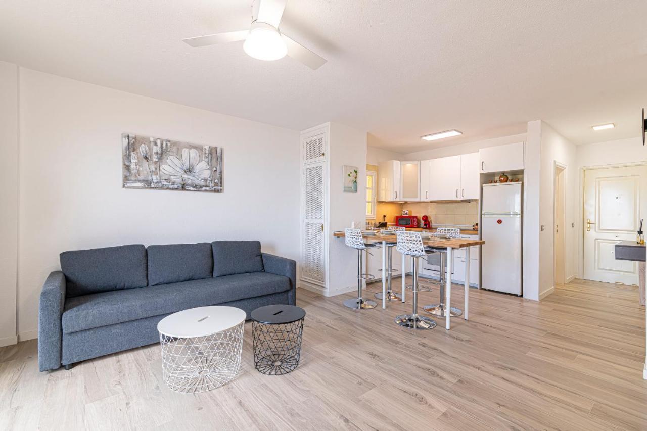 אדחה Top Floor With Ocean View מראה חיצוני תמונה